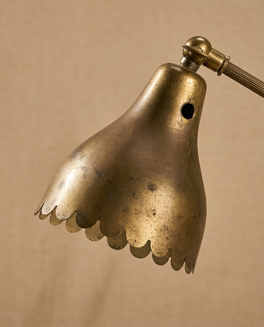 Svend Aage Holm Sørensen Lamp